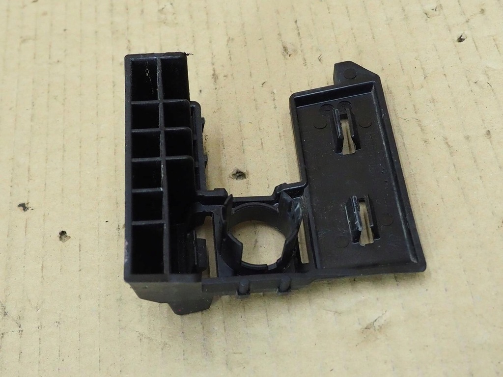 фото №11, Porsche taycan корзина pdc задняя - 9j1807289