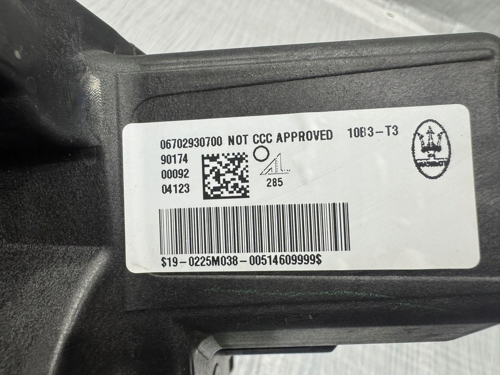 фото №9, Лампа передня права usa maserati grecale 06702930700