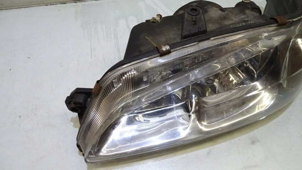 фото №5, Лампа левая передняя peugeot 306