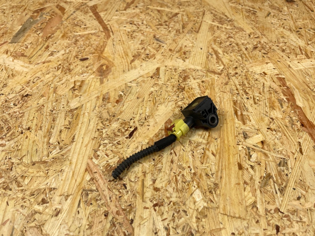 фото №5, Датчик удара ударный штекер vw skoda seat audi 5q0959651