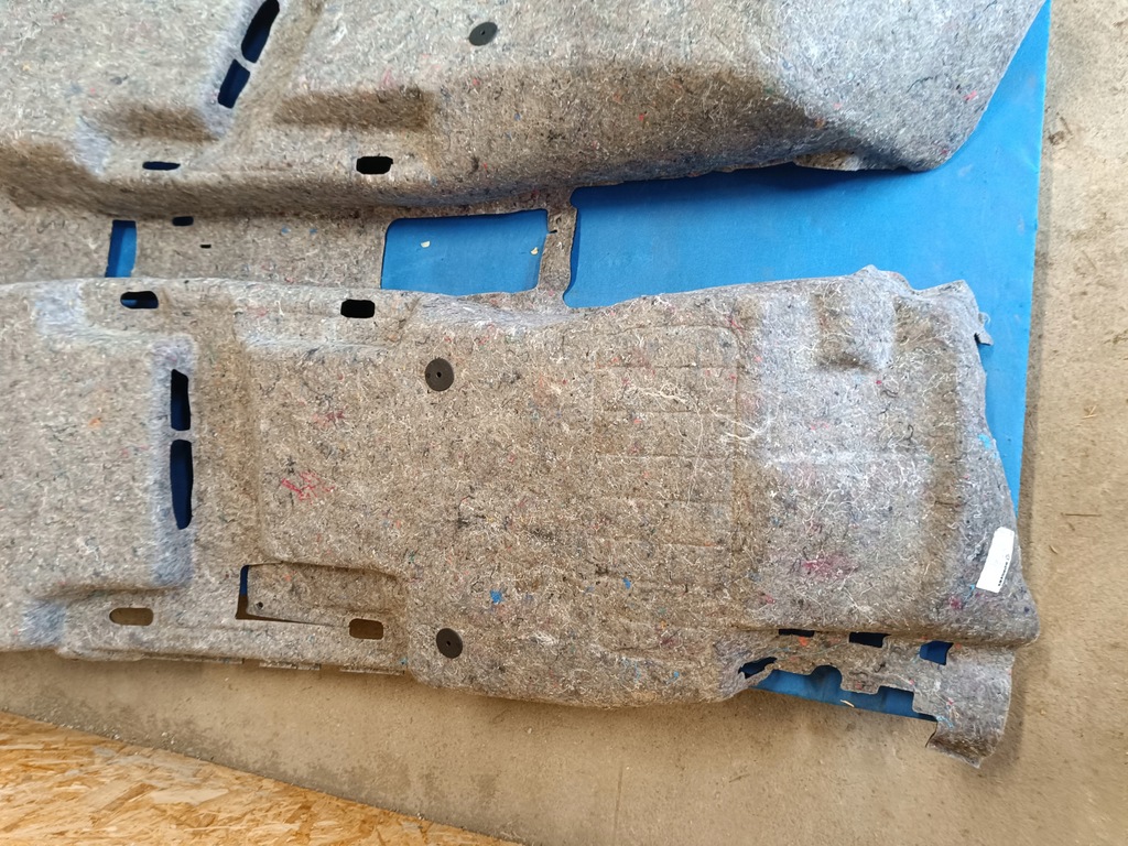 фото №8, Vw golf viii 8 variant 2.0tdi 85kw 2022r обшивка коврик пол 5h9863367