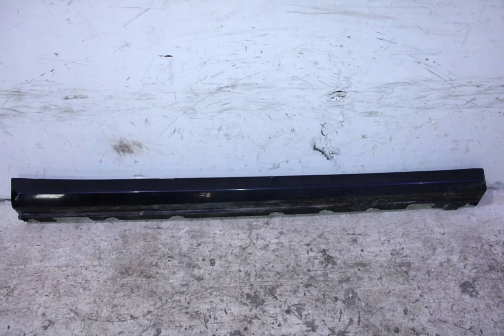 Купить Молдинг порог накладка порог правый  порог mercedes glk x204