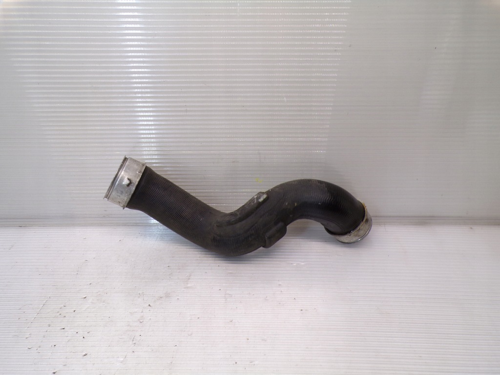 фото №1, Шланг интеркулер mercedes w203 2.2cdi 2035282082