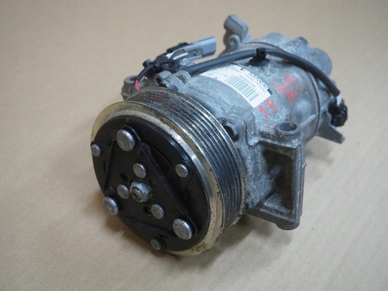 фото №4, Насос компресор кондиціонера renault clio v 1.5 blue dci 926003514r