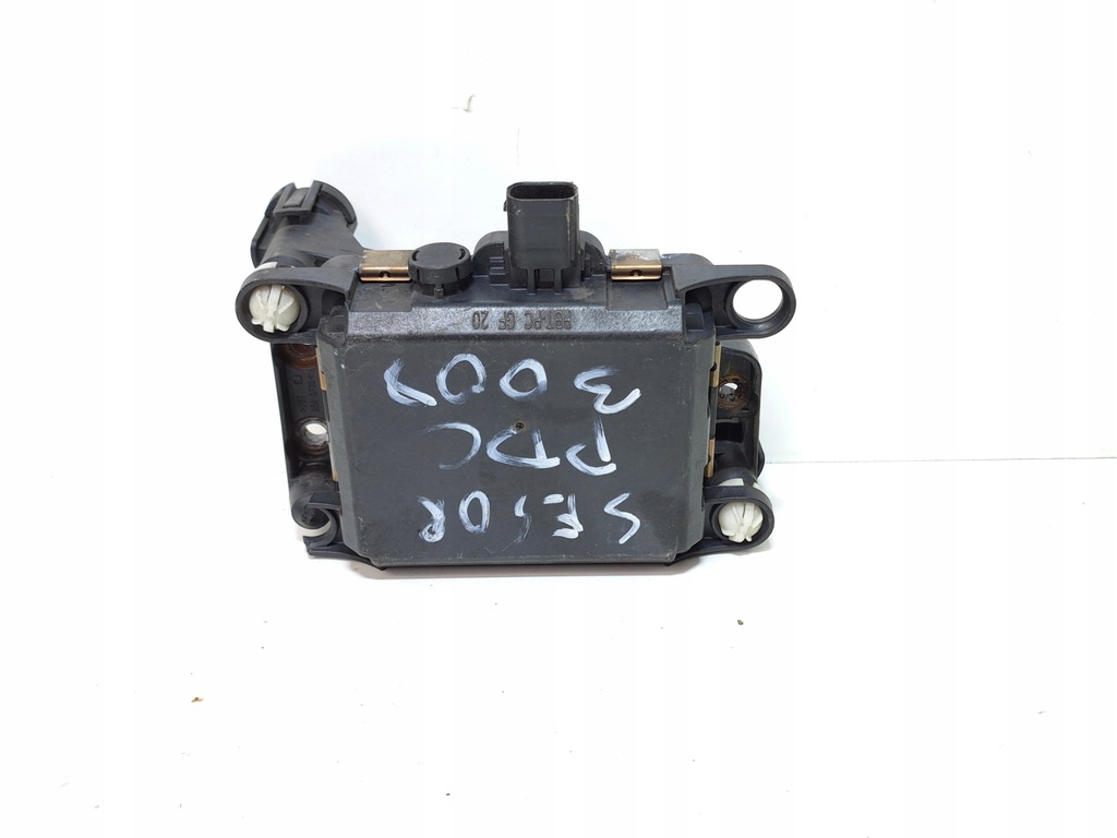 фото №1, Peugeot 3008 датчик радар distronic 9673046780