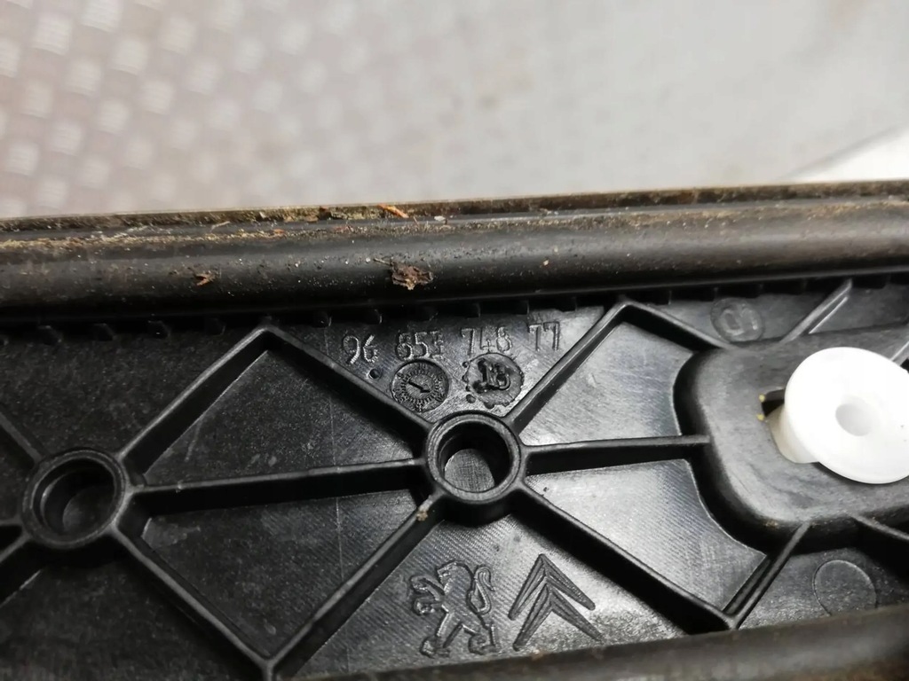 фото №6, Молдинг хромированная крыша citroen c3 ii панорама