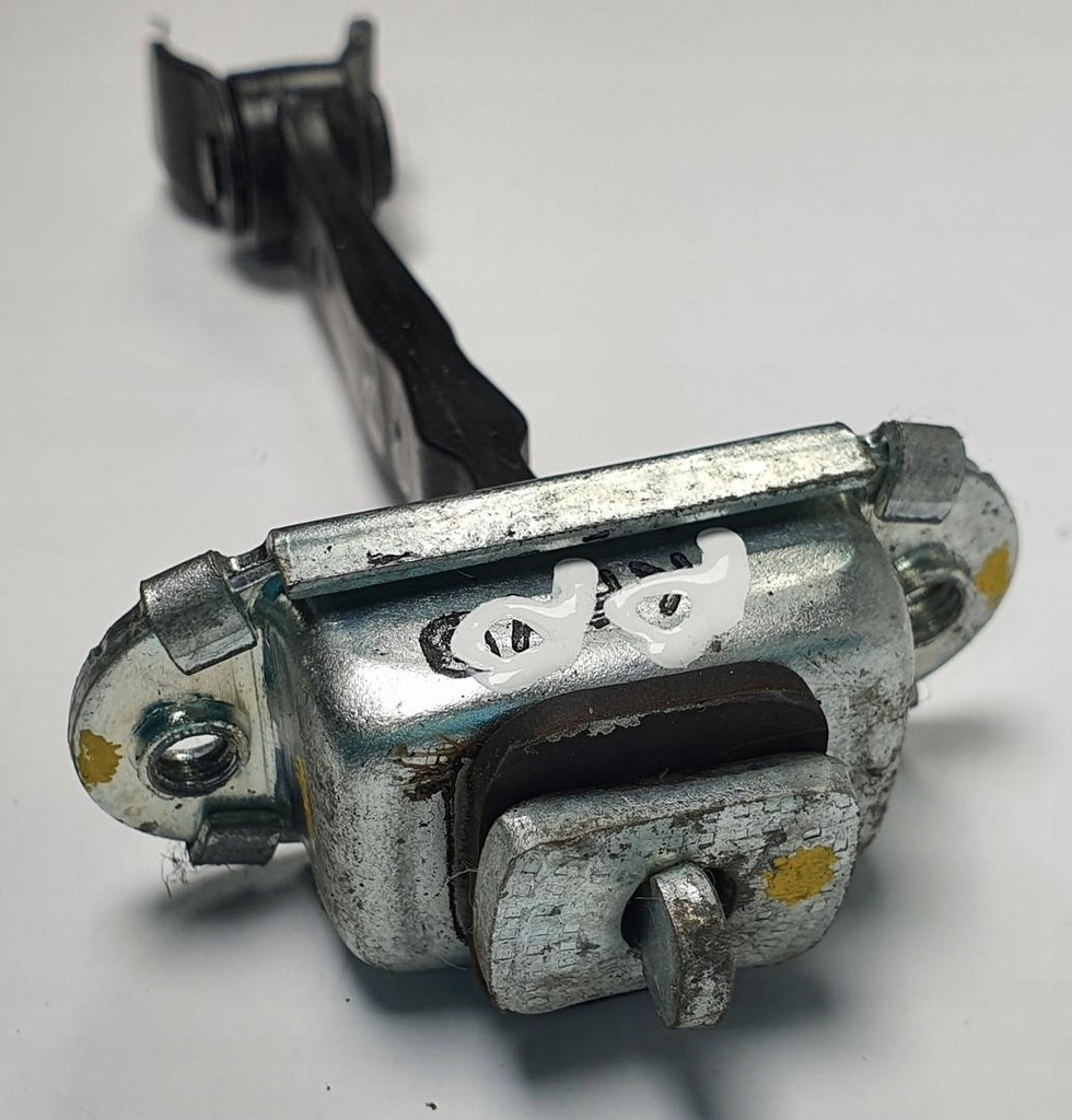 фото №4, Ограничитель дверь перед передний nissan micra k13