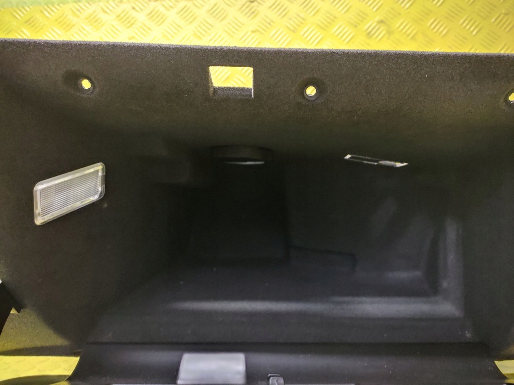 фото №7, Peugeot 407 sw бардачок пассажира