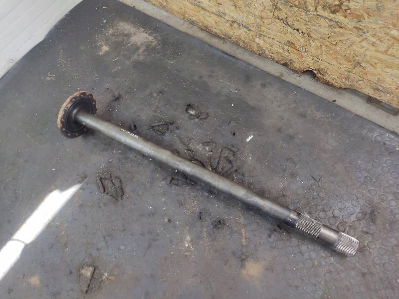 фото №1, Приводной вал правый задняя iveco eurocargo i