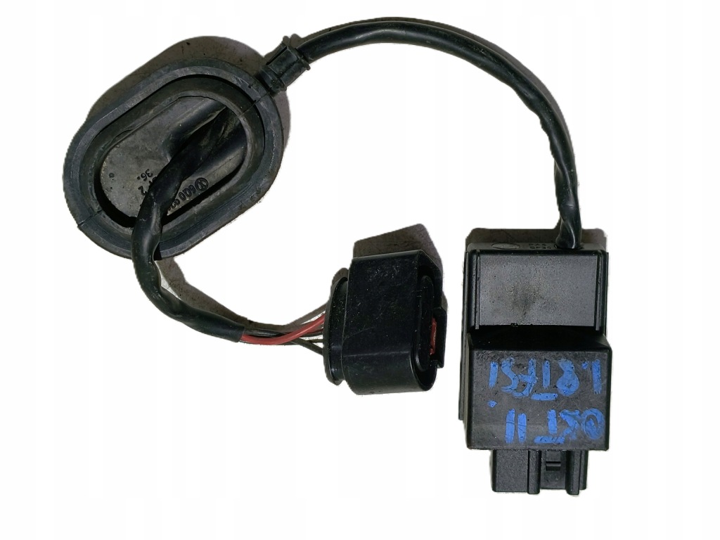 Купити Skoda octavia 2 07r модуль насоса паливної  1k0906093f