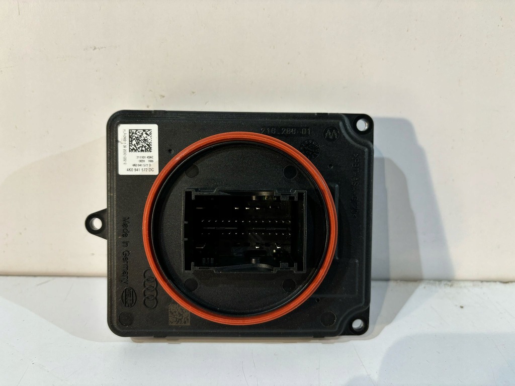 фото №1, Audi a6 c8 модуль led oe: 4k0941572dc - 17471