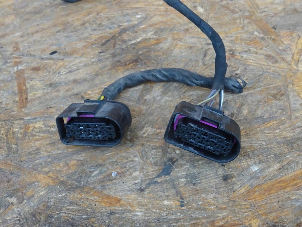 фото №8, Audi a4 b8 a5 s5 8t lift колодка штекер лампы bixenon led 12 pin 1j0973737