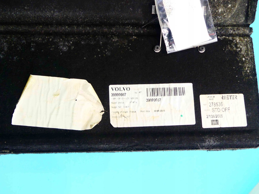 фото №7, Обшивка пол багажника volvo v50 04-12