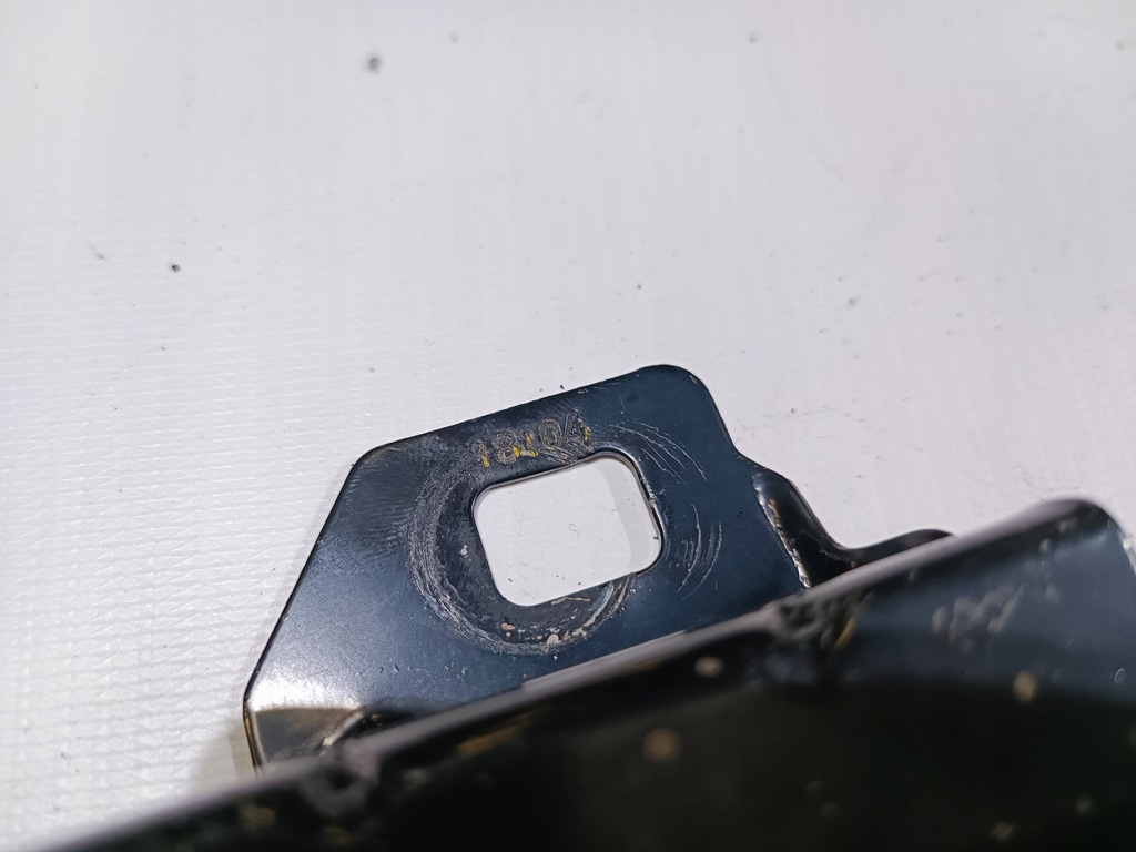 фото №5, Замок капот крышки двигателя левый chevrolet corvette c6 2005-