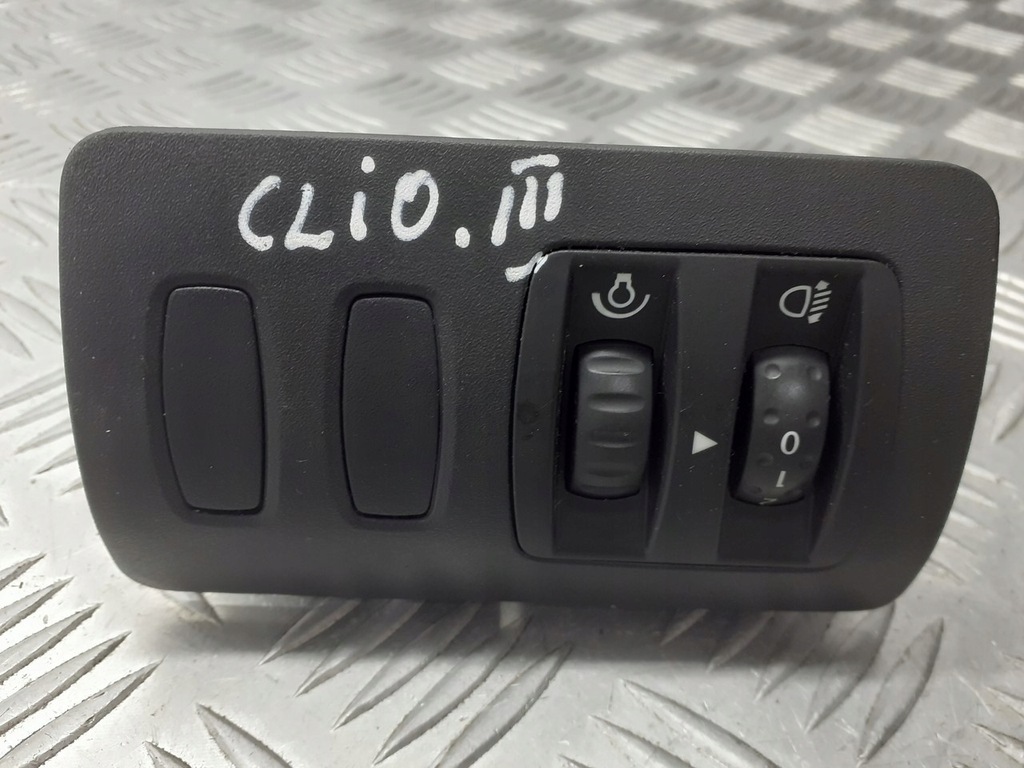 фото №1, Панель регулировки света renault clio iii 8200407756