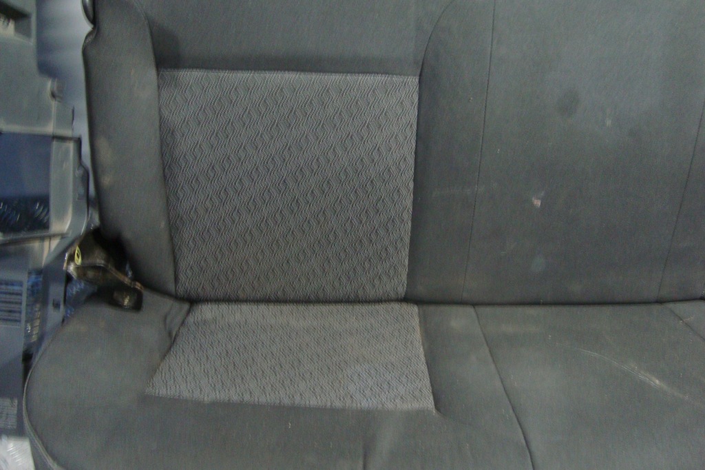 фото №8, Заднее сиденье ремни защёлки кронштейн обшивки dacia duster i 10-17