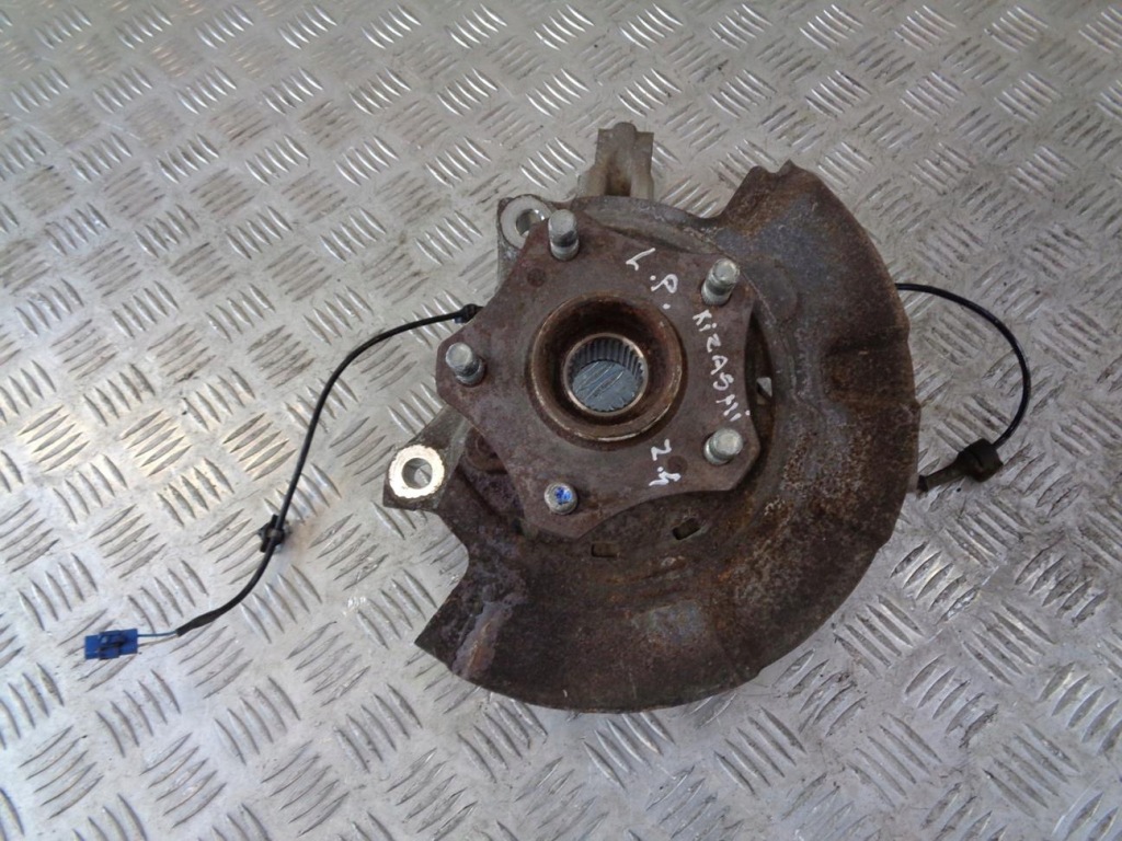 фото №1, Поворотний кулак ступиця лівий перед suzuki kizashi 2.4 b