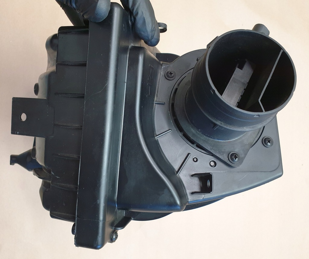 фото №14, Корпус фильтра воздуха расходомер land range rover sport 3.0d l494 оригинальный номер