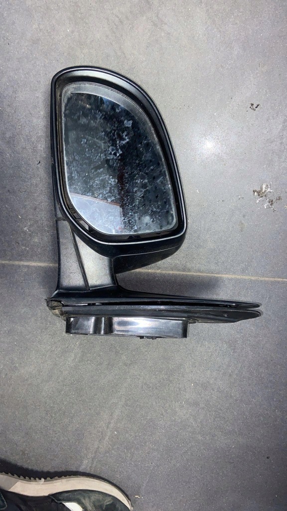 фото №1, Hyundai i20 08- дзеркало ліва 3pin 876104p100