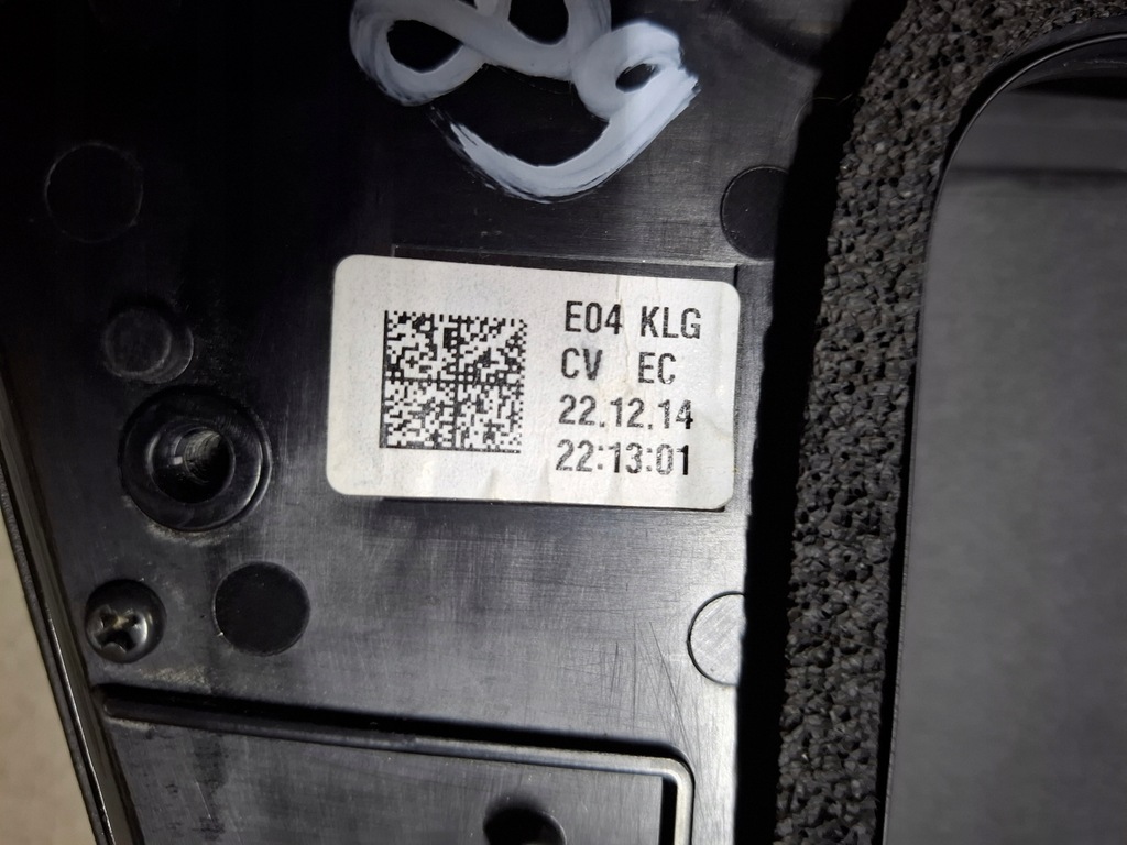 фото №10, Kia ev6 кришка зарядний пристрій роз'єм