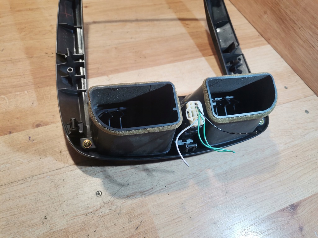 фото №11, Решітка обдув середня рамка mazda premacy