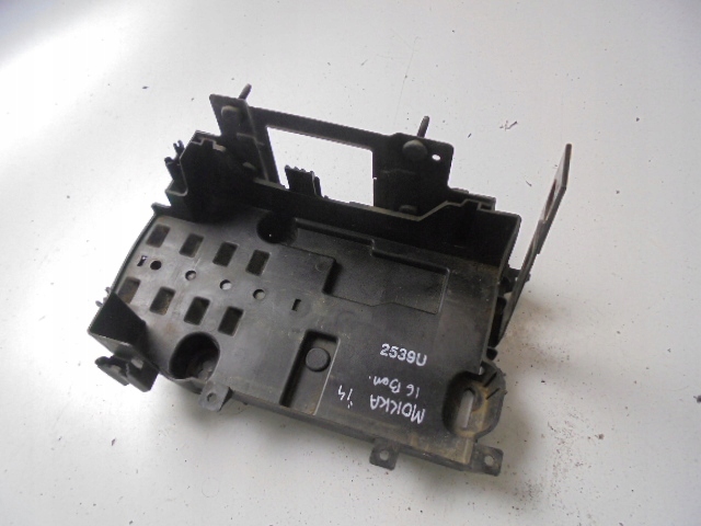 фото №1, Основание аккумулятор opel mokka 1.6 бензин 2012-