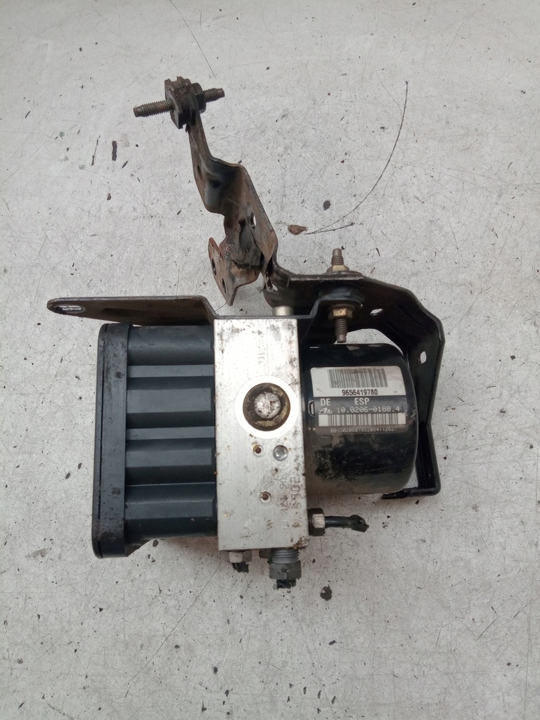 фото №8, Citroen c5 lift насос тормозная 10096011463