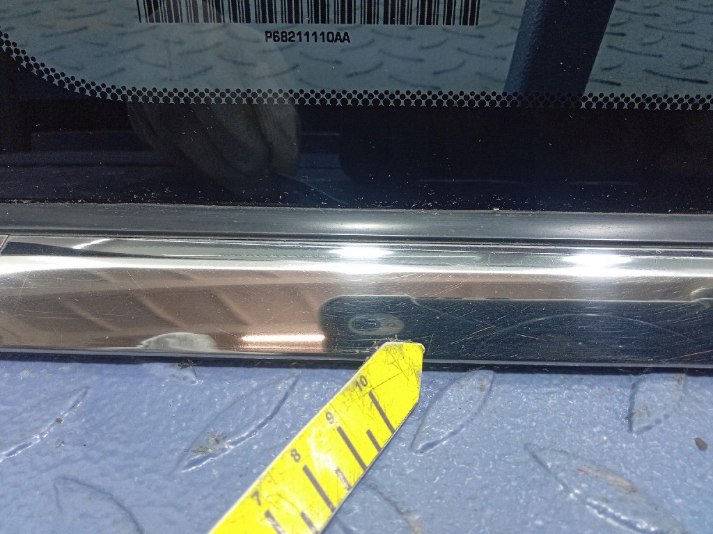 фото №6, Jeep grand cherokee wk2 lift стекло кузовная задняя правая