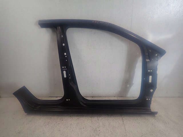 фото №1, Порог правый блок двигателя обшивка правое vw up mii citigo 1s 2011-