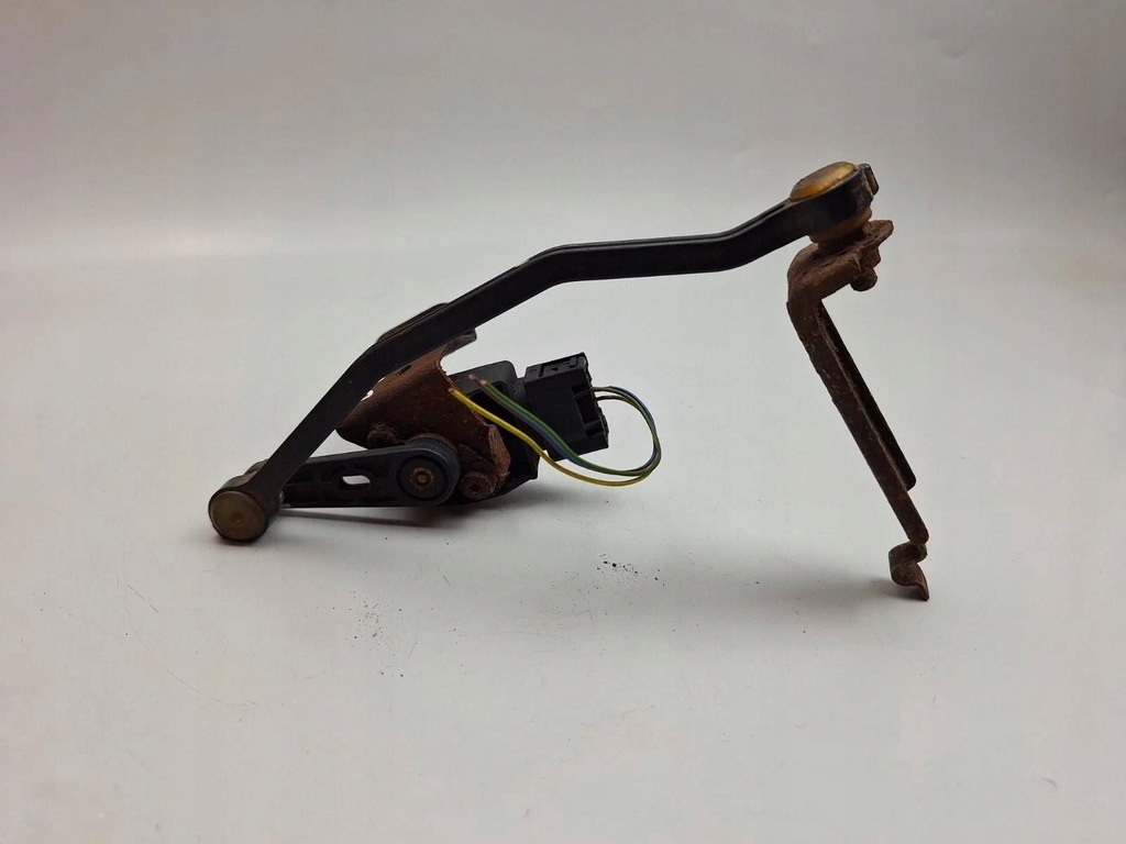 фото №8, Volvo xc70 2005 датчик вирівнювання світла osi передньої