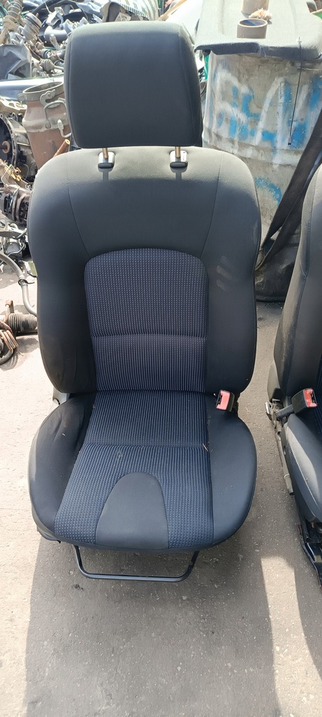 фото №1, Mazda 3 сиденье перед правый