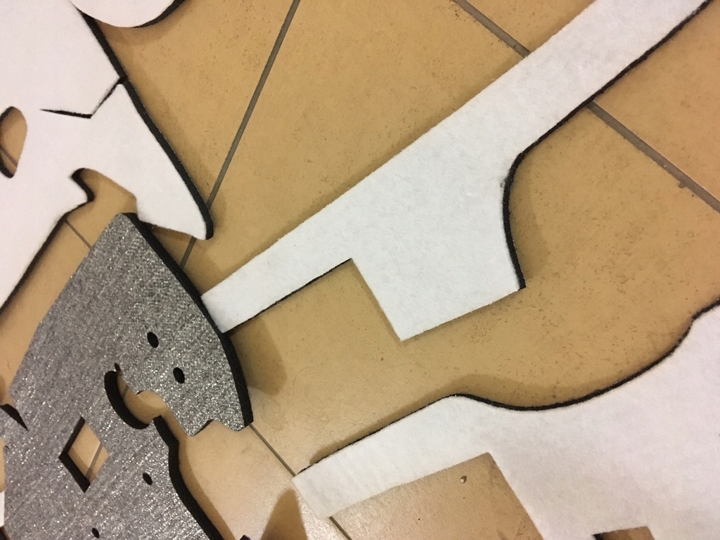 фото №5, Шумоізоляція pod панель приладів mercedes 107