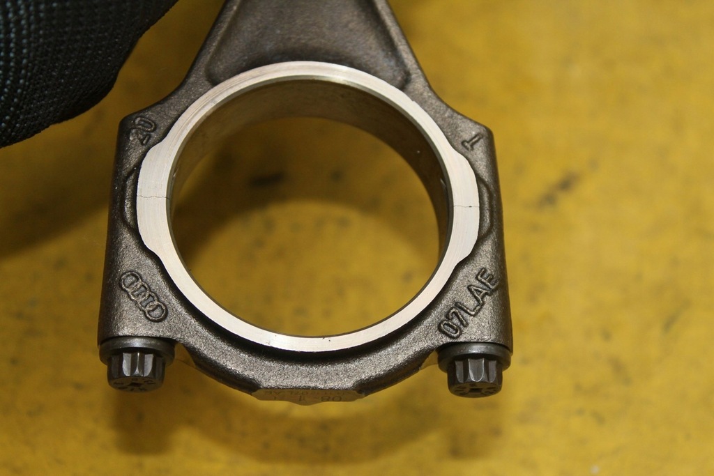 фото №5, Поршень шатун шатун s6 c6 5.2fsi 07lae bxa