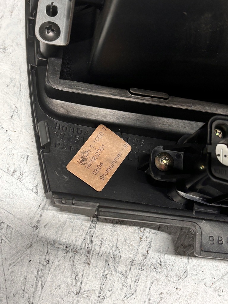 фото №4, Рамка консоли центральной панель радио honda civic vii 00-