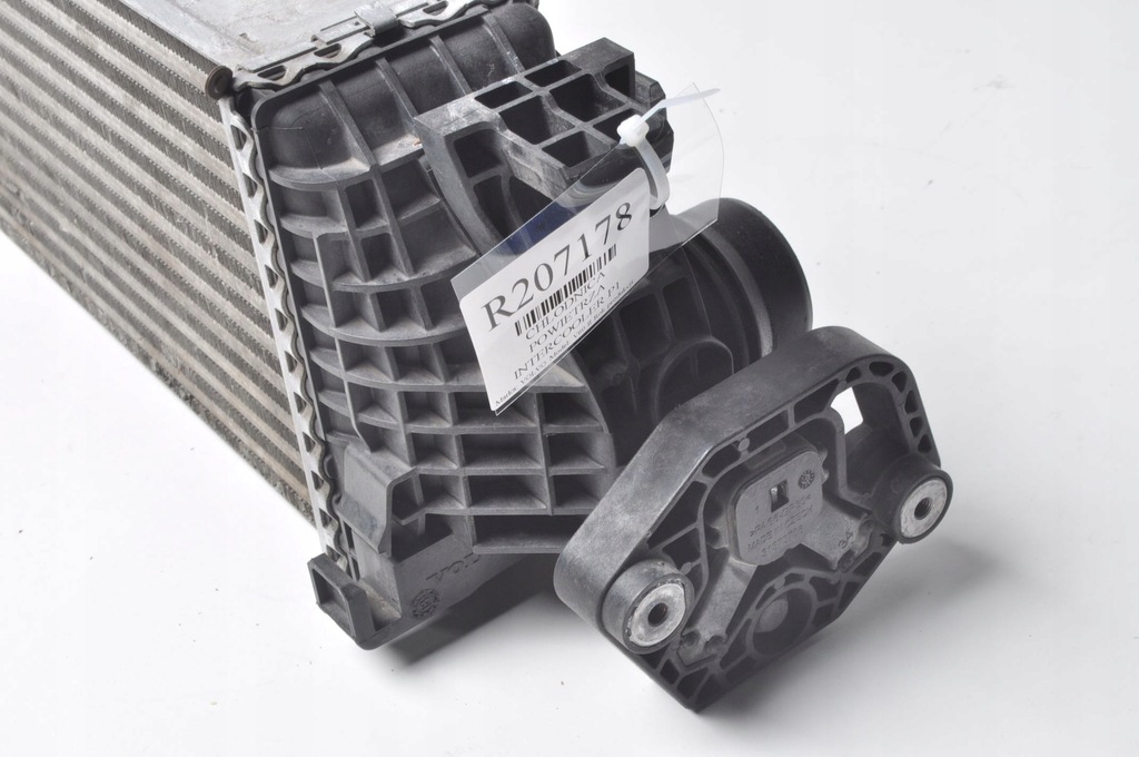 фото №13, Volvo s60 v60 xc60 xc90 v90 s90 радіатор повітря інтеркулер 31338306