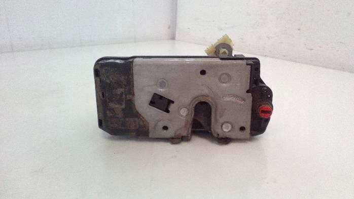 фото №7, Замок двері правий задня opel zafira b 13210739