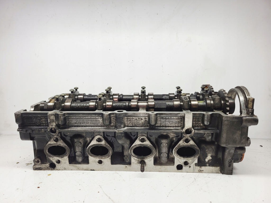 Купити Головка двигуна з розподільчі вали розподільного валу 22466019 bmw 3 e46 2.0d