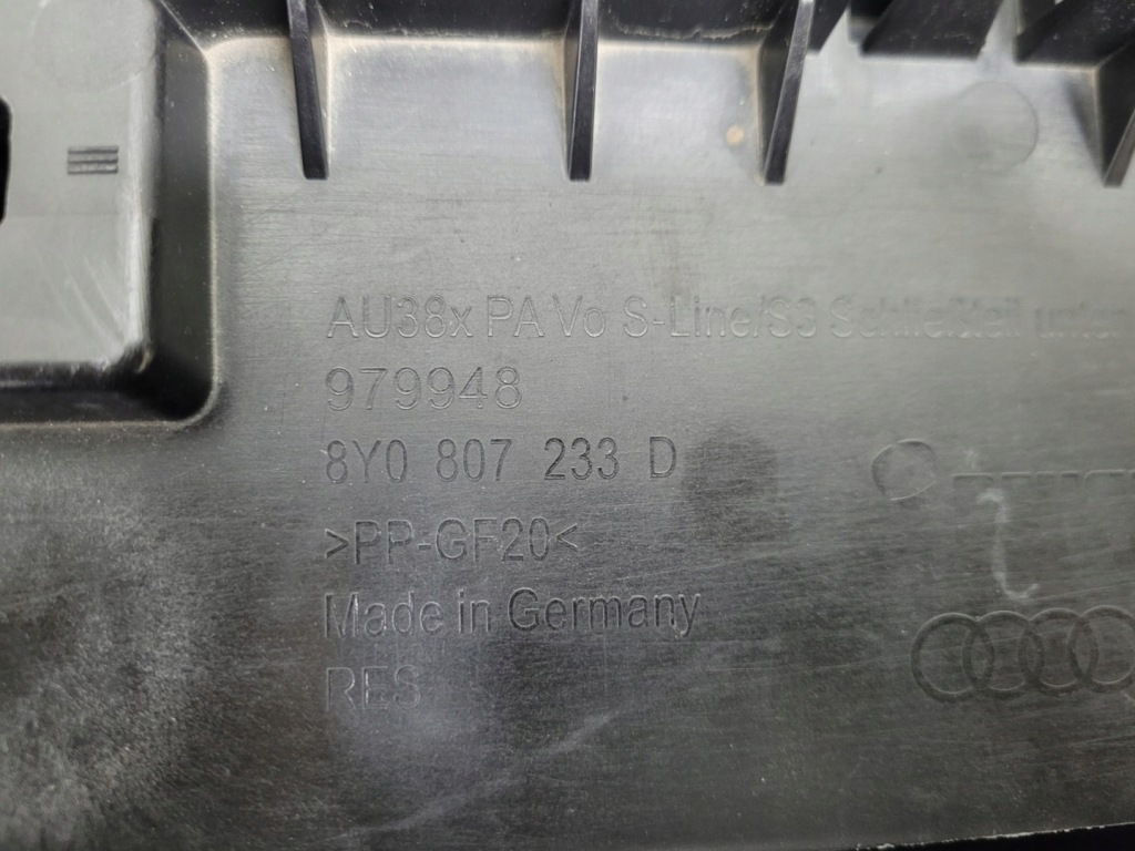 Купить Плита пол накладка бампера под бампер audi a3 8y 8y0 s line рестайлинг  24-