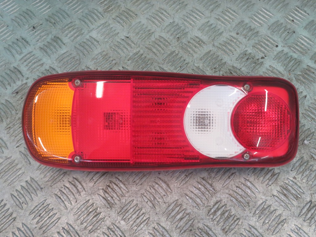 фото №1, Лампа левый задняя renault master opel movano 9815126980