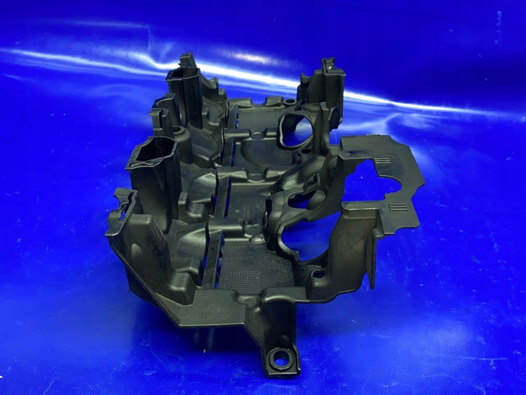 Перегородка вкладиш картера масляний 111136752r captur nissan dacia 1.3tce h5h450 Зі Шроту