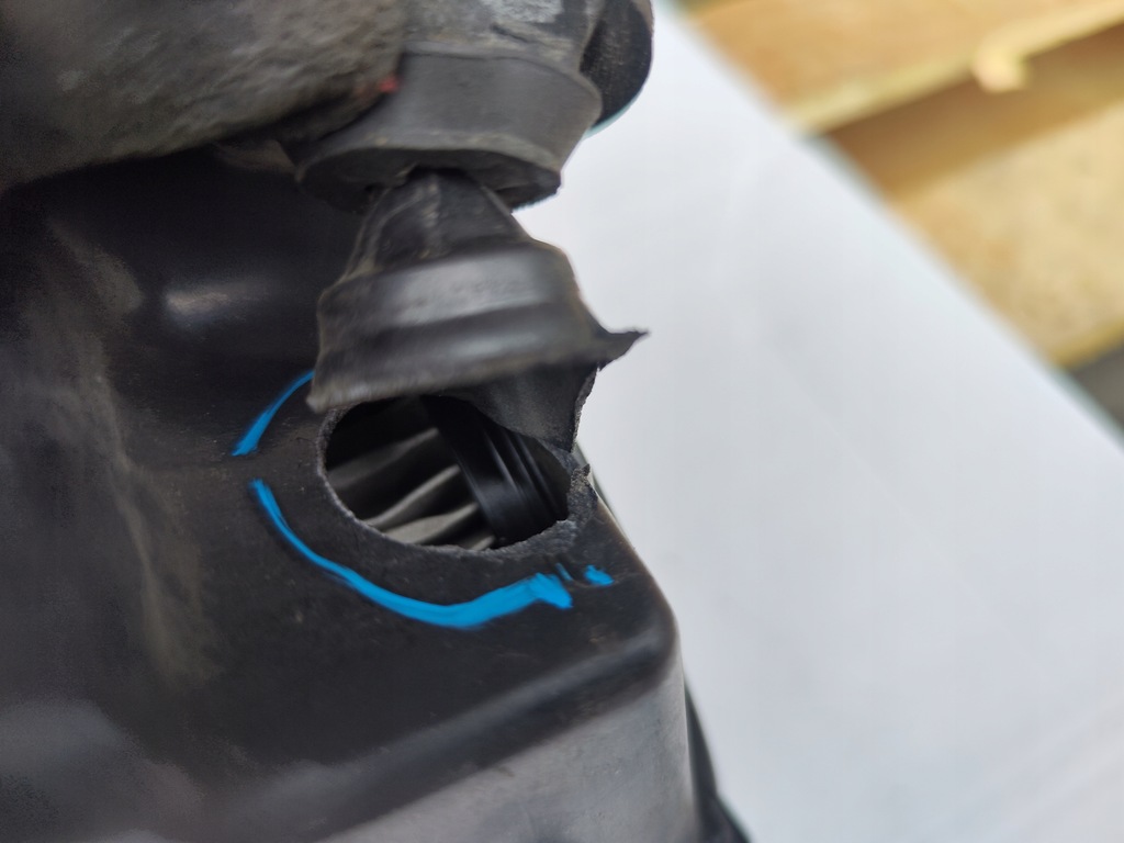 фото №7, Корпус фильтра воздуха ford escape mk2 1.5 eb lift 2017