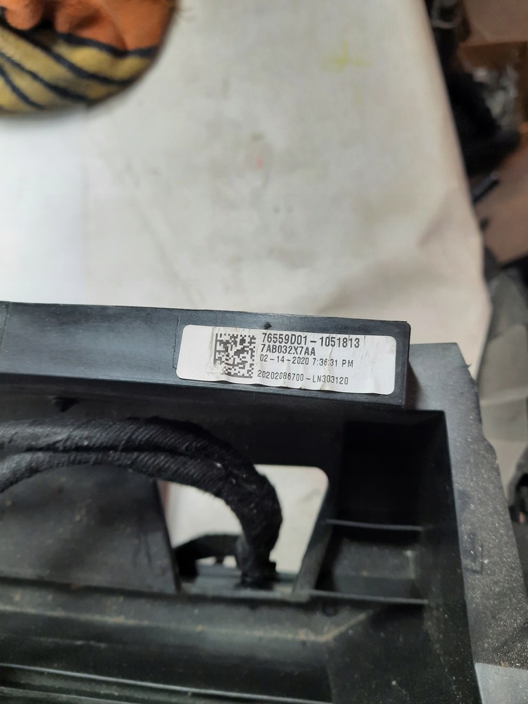 фото №10, Ram 1500 19- підлокітник тунель середній usa