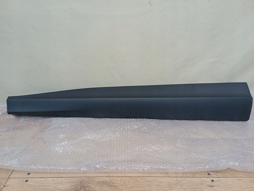 фото №1, Ford mustang mach e mach-e молдинг na двері ліва передні nowa