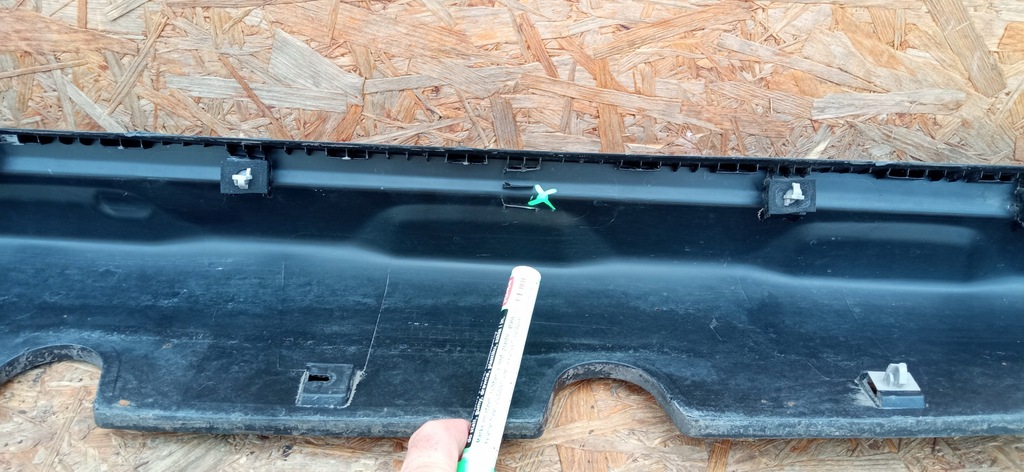 фото №8, Hyundai i20 ii 14- active cross накладка молдинг поріг права 87754-c8700