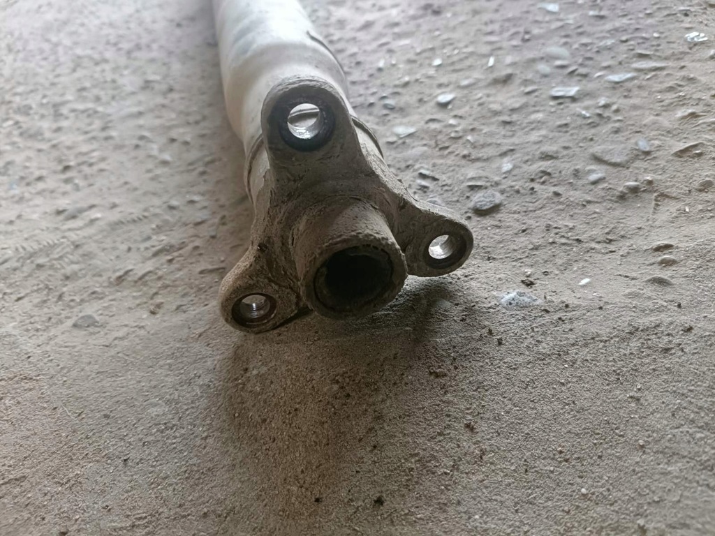 фото №9, Mercedes w124 2.5d wał приводной коробка передач механическая