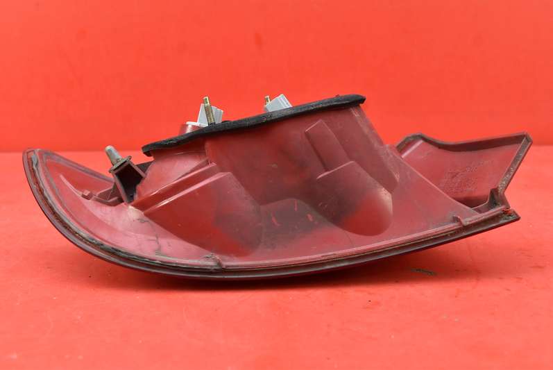 фото №6, Лампа правая задняя задняя p2688 mazda 3 1 i bk sedan 03-06