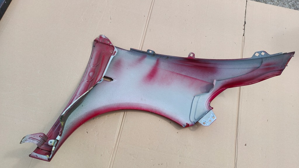 Lancia ypsilon крыло  левое . 2011-2023. Киев