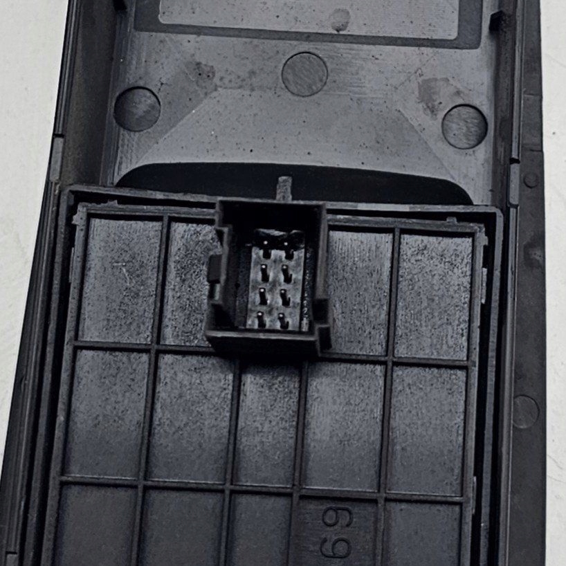 фото №7, Peugeot boxer 2008 перед сторона ліва кнопки вікон