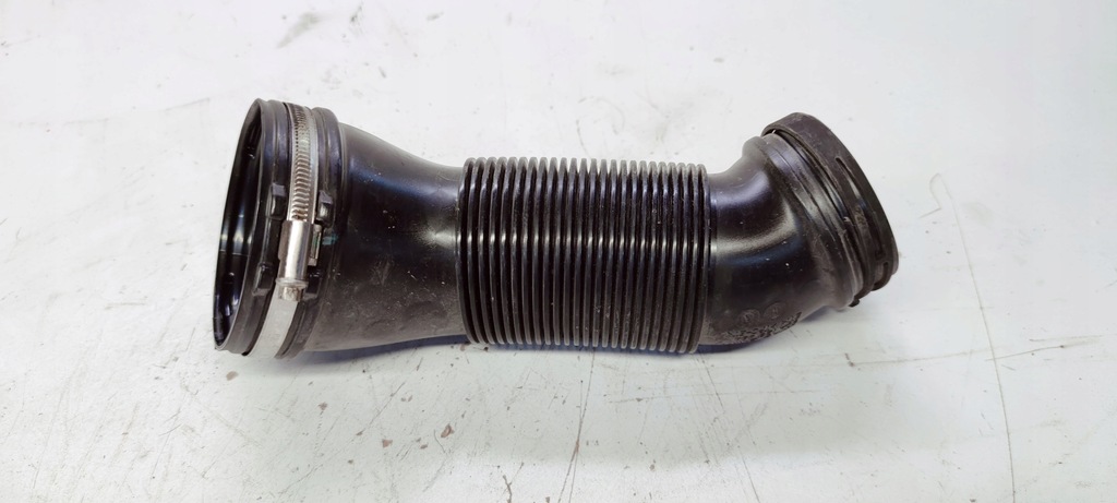 фото №1, Впуск воздухозаборник труба воздуха audi q3 f3 5qa129684