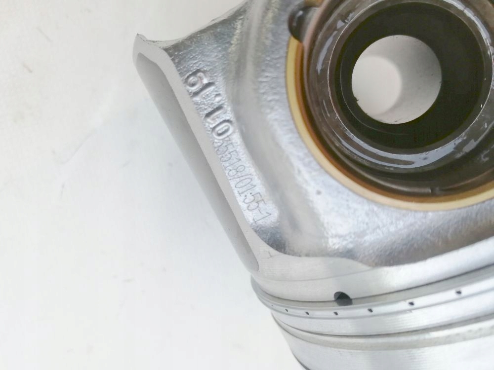 фото №2, Ford ranger raptor 2,0 bi turbo поршень оригинал